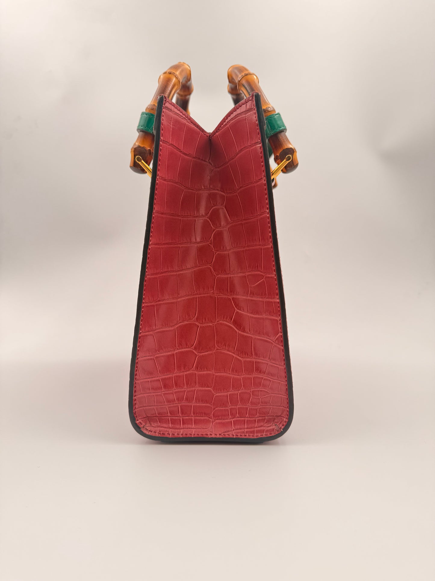 Gucci Diana medium GG Top Handle Coccodrillo