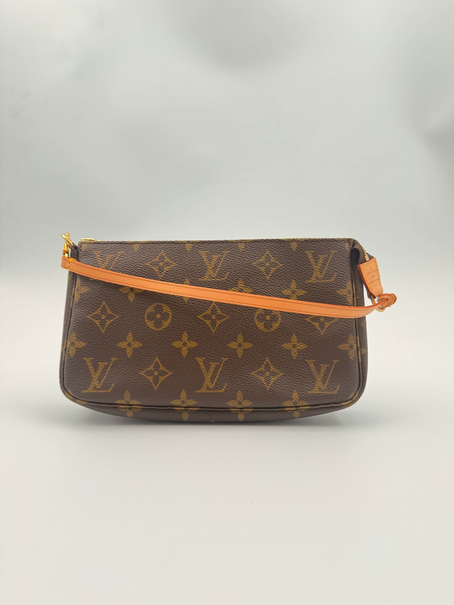 Louis Vuitton Pochette Accessoires Vintage 2002