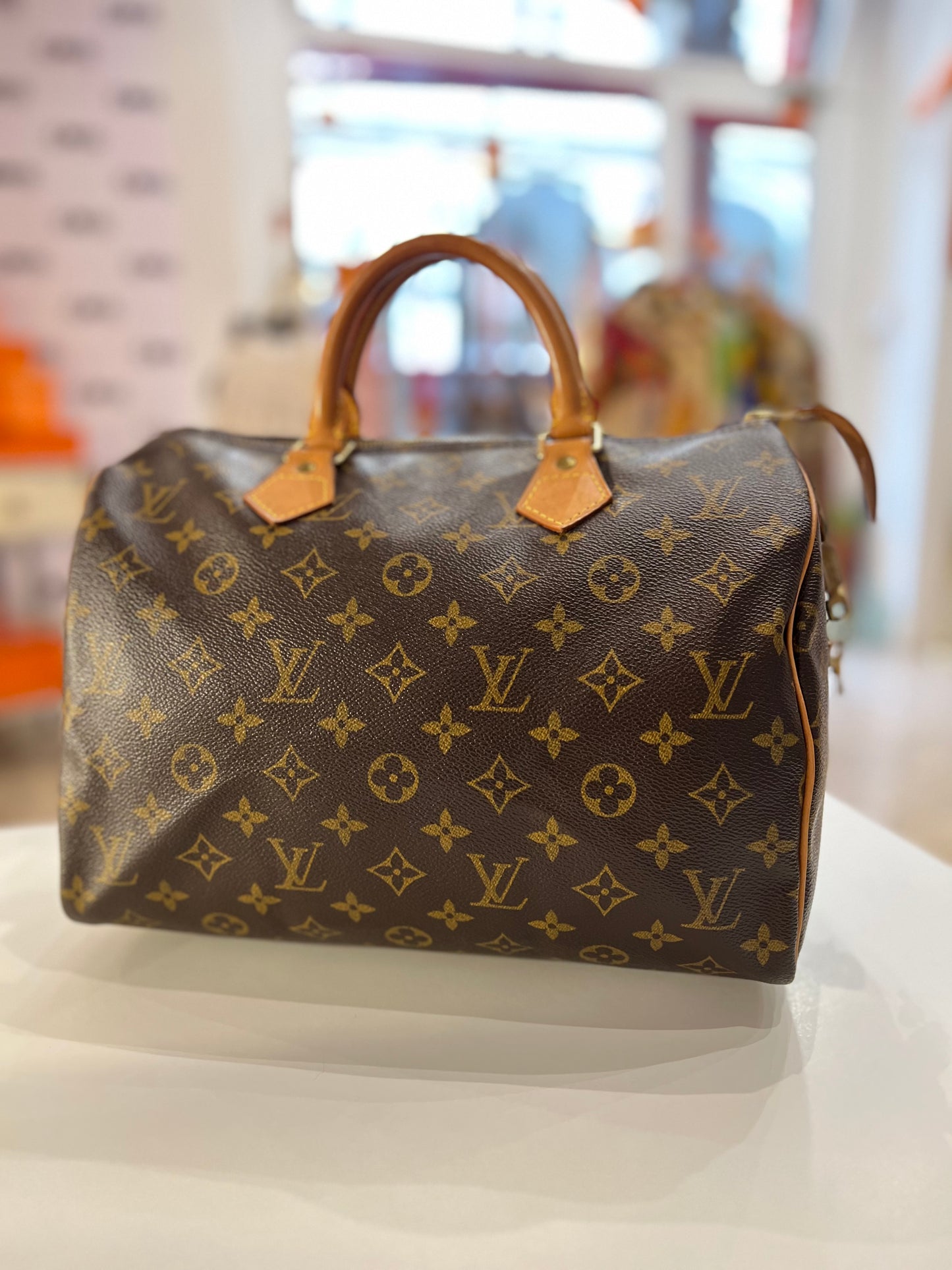 Louis Vuitton Speedy 30 bag