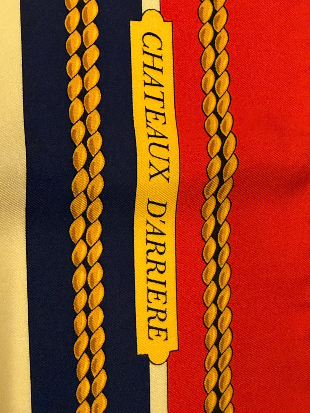 Foulard Hermès vintage Chateaux D’Arriere