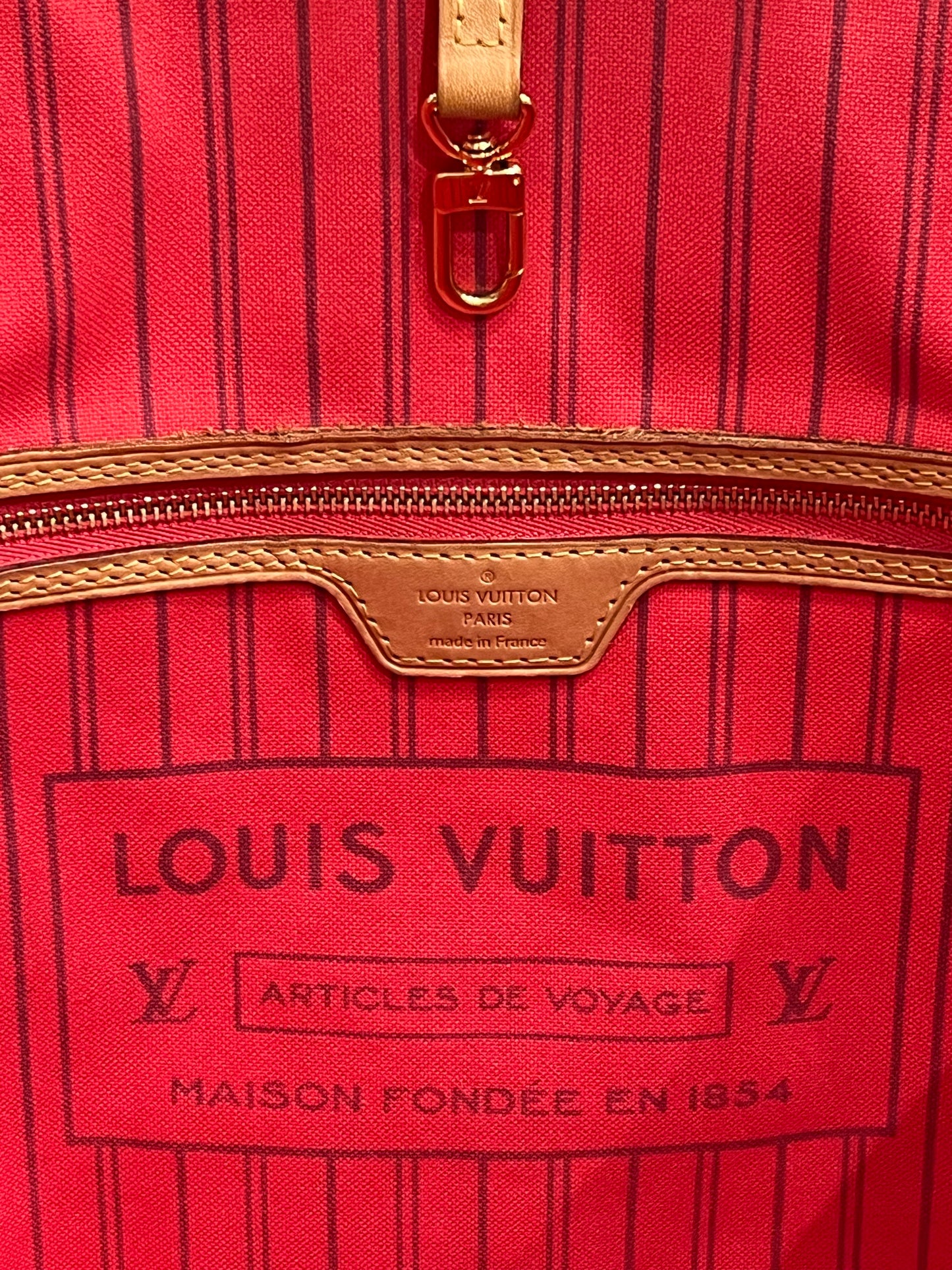 Louis Vuitton Neverfull MM V Saint Tropez