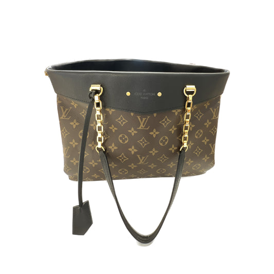 Louis Vuitton Pallas MM chain bag