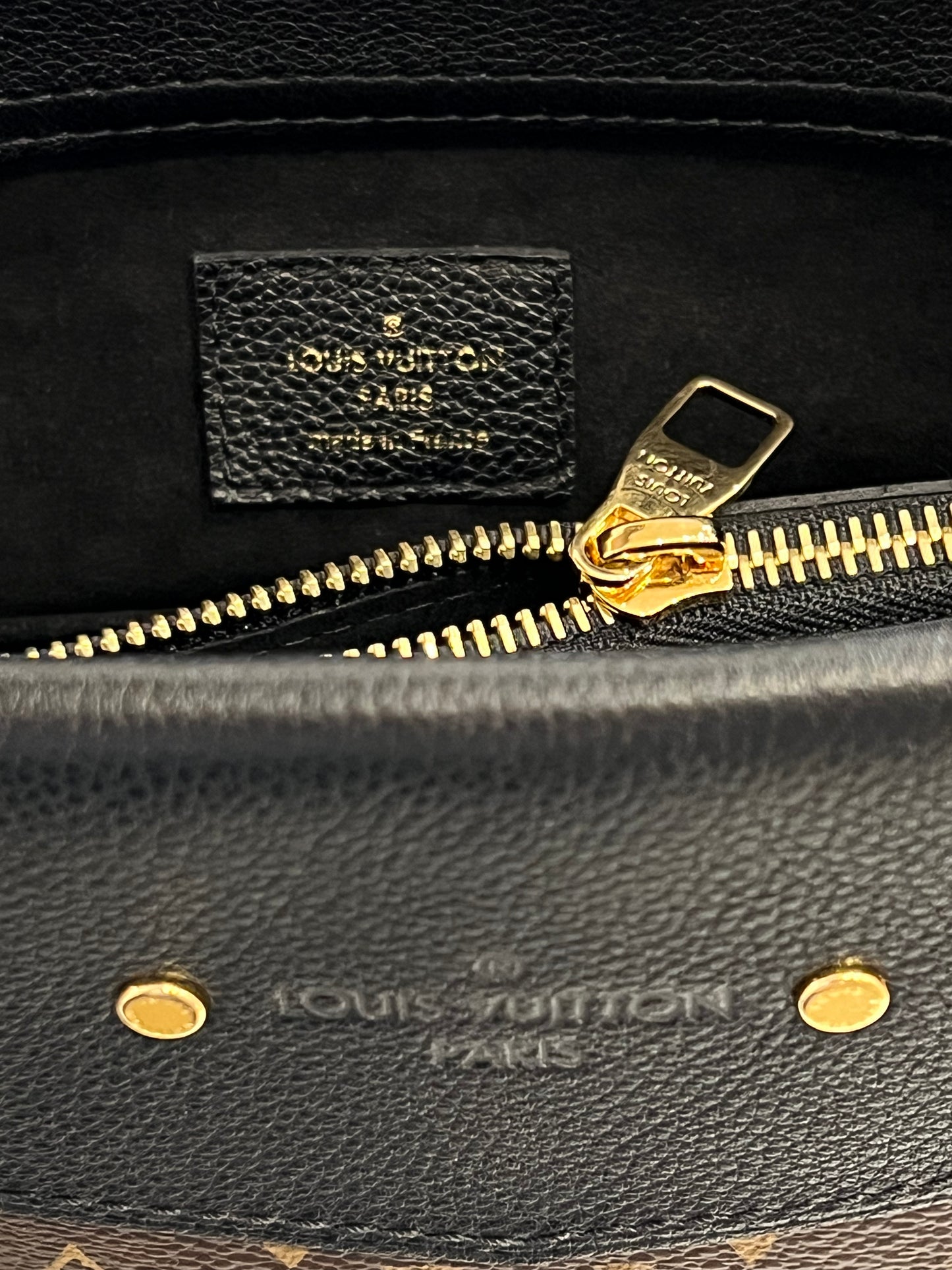 Louis Vuitton Pallas MM chain bag