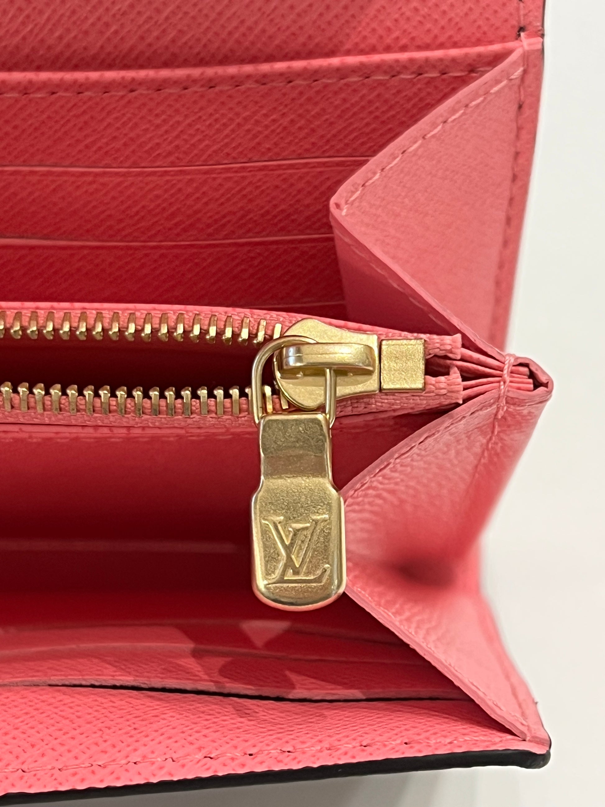 Louis Vuitton Sarah Wallet Monogram Vivienne Shanghai Pink Lining