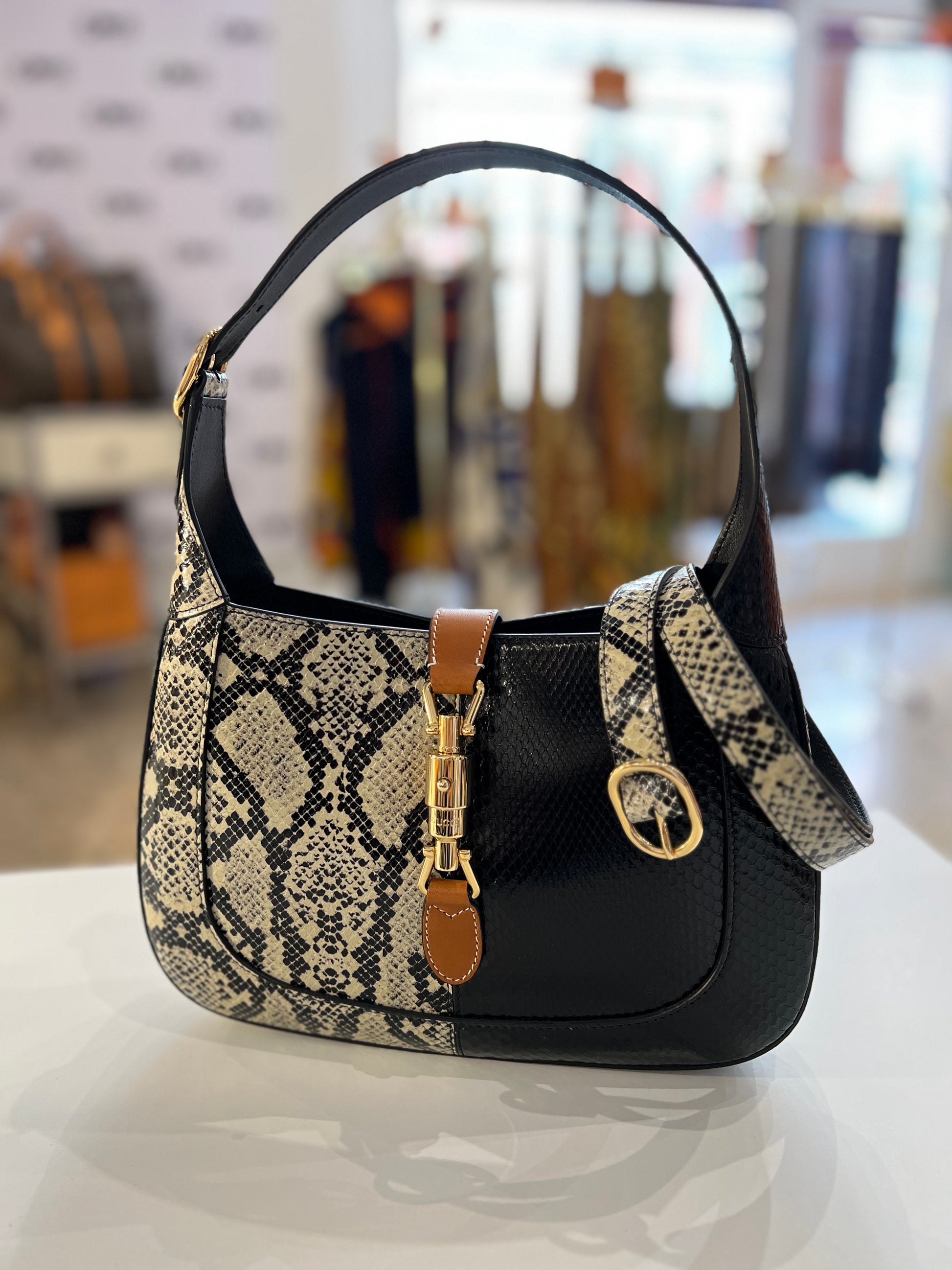 Gucci jackie bag prezzo outlet