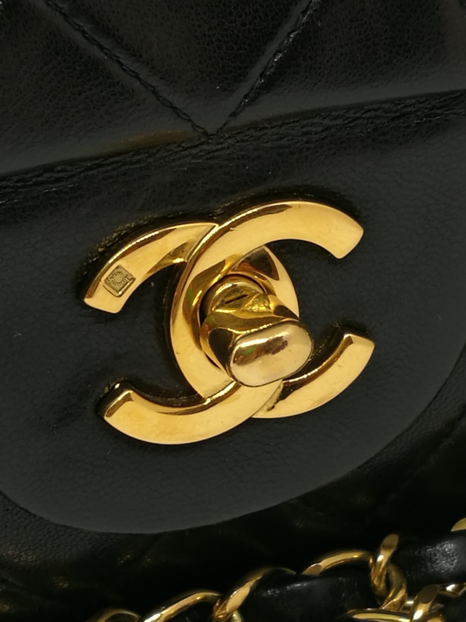 Chanel 2.55 Timeless vintage bag – icons luxury vintage