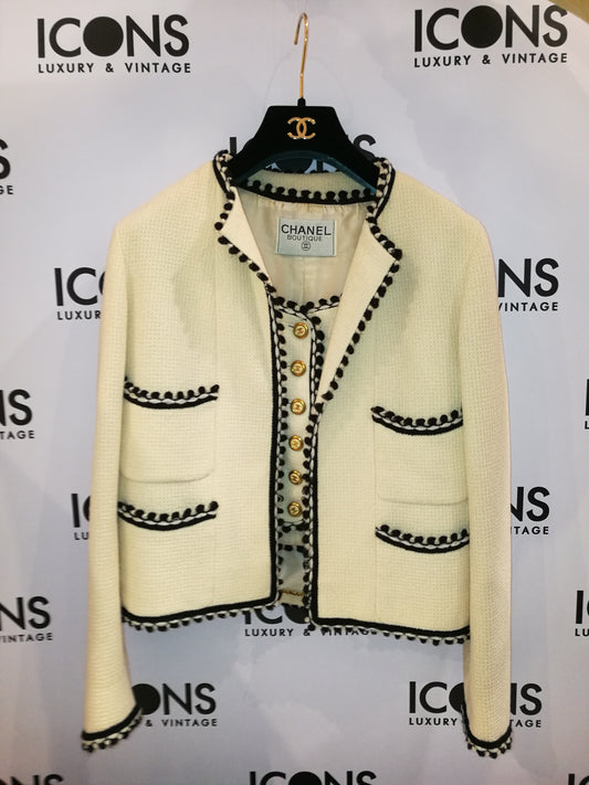 Chanel vintage jacket