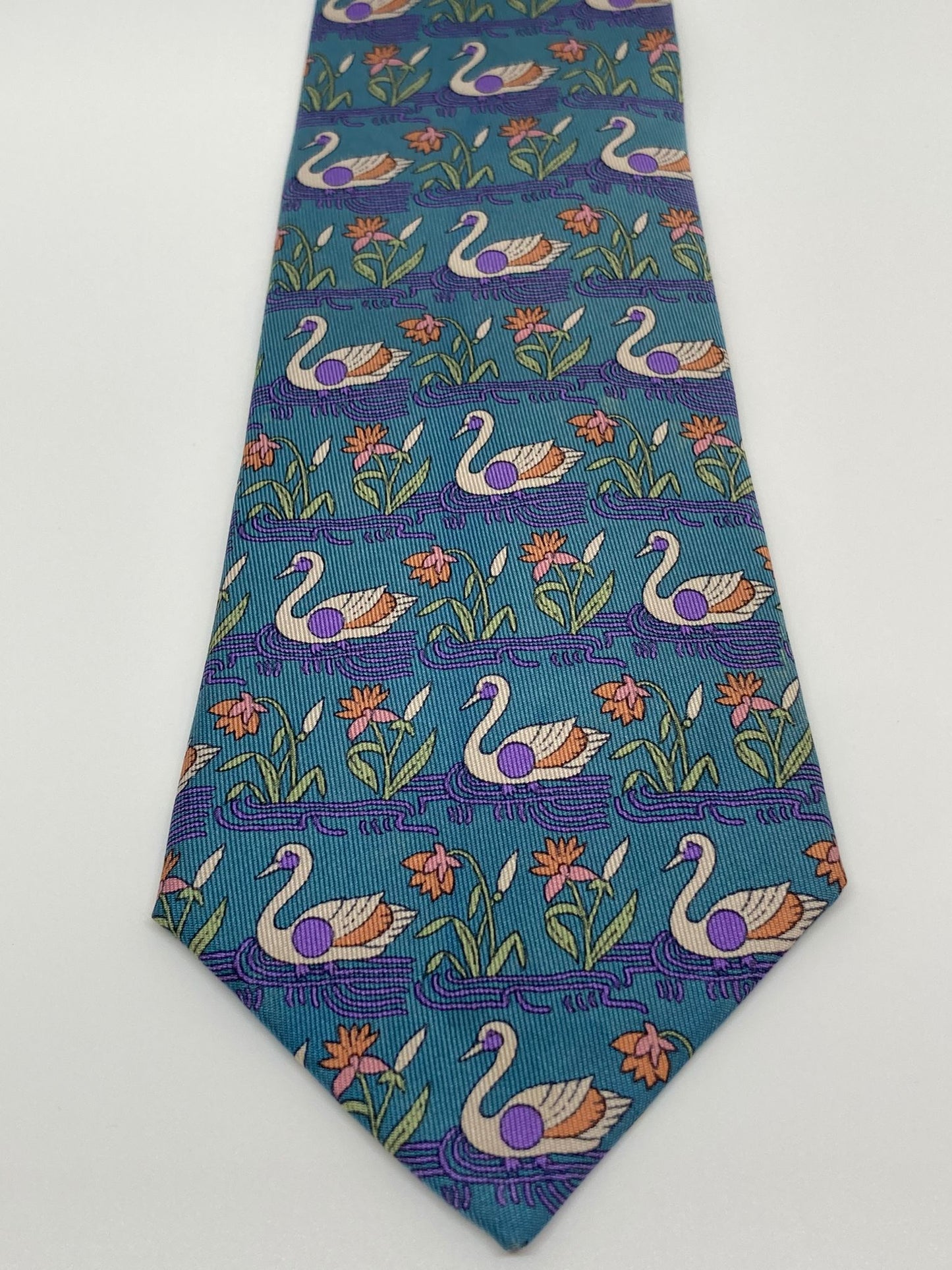 Cravatta Hermès con cigni c.7285MA