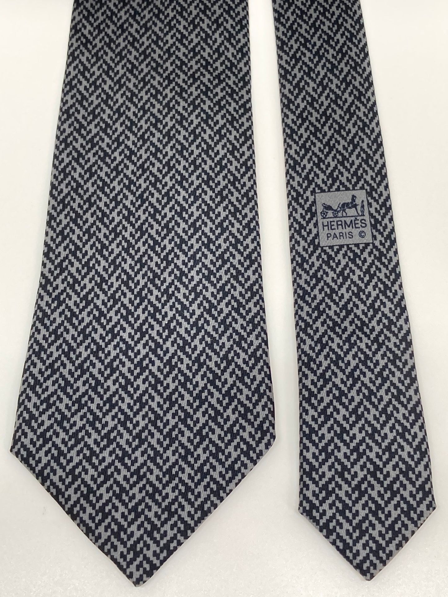 Cravatta Hermès con stampa di H oblique c.5535UA