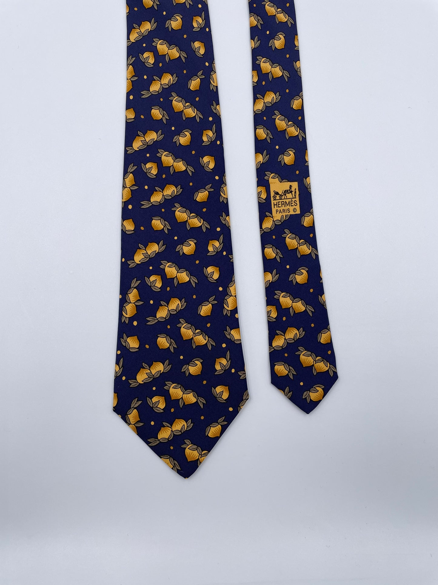 Cravatta Hermès con limoni sfondo blu c.7534IA