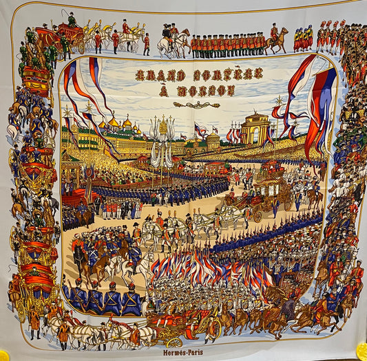 Carrè d’Hermès GRAND CORTÈE À MOSCOE